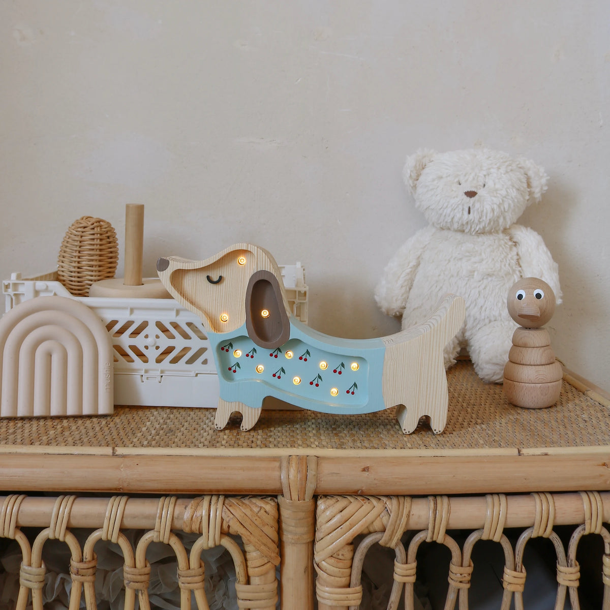 Holzlampe Hund Kirschen mini, blau - Little Lights